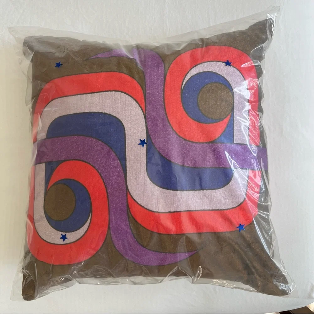 Jonathan Adler 💙 NIB “Sold Out”  Madrid Supergraphic Pillow - Picture 2 of 12
